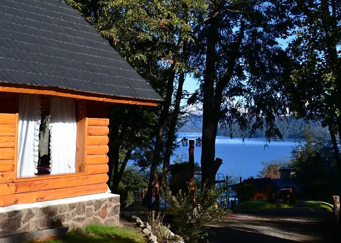 Cabañas Akermann Villa La Angostura